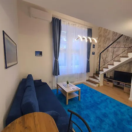 Apartment Blue Apple